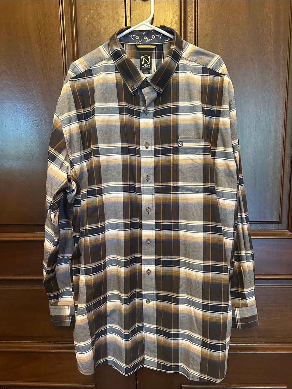 Noble Outfitters Brown Plaid Long-Sleeve Button-Down Shirt